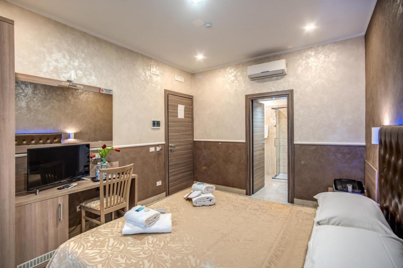 Hotel Centro Cavour Roma Bagian luar foto