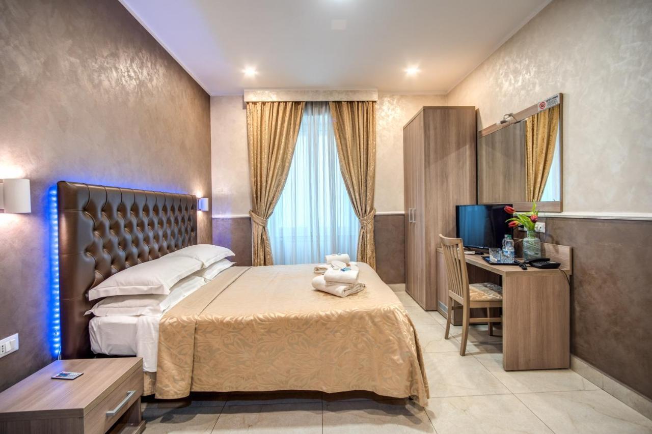 Hotel Centro Cavour Roma Bagian luar foto