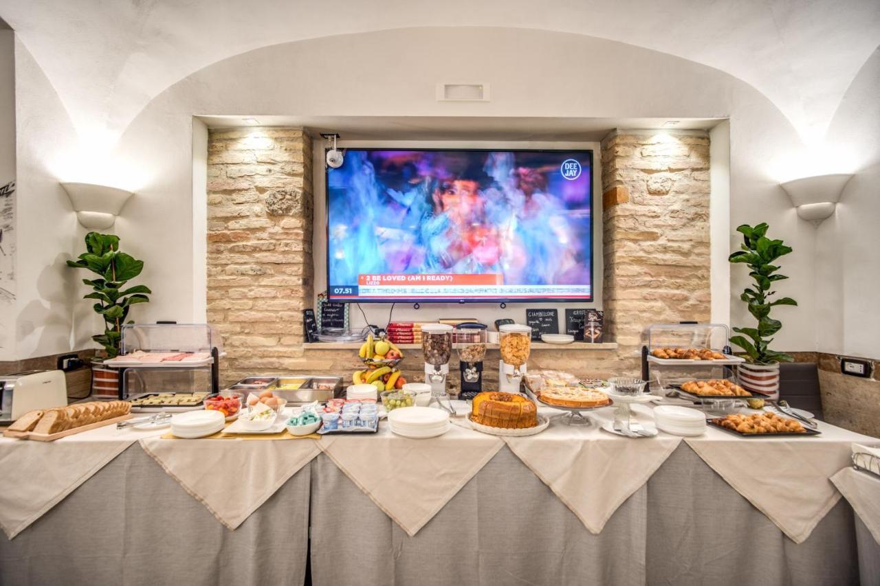 Hotel Centro Cavour Roma Bagian luar foto