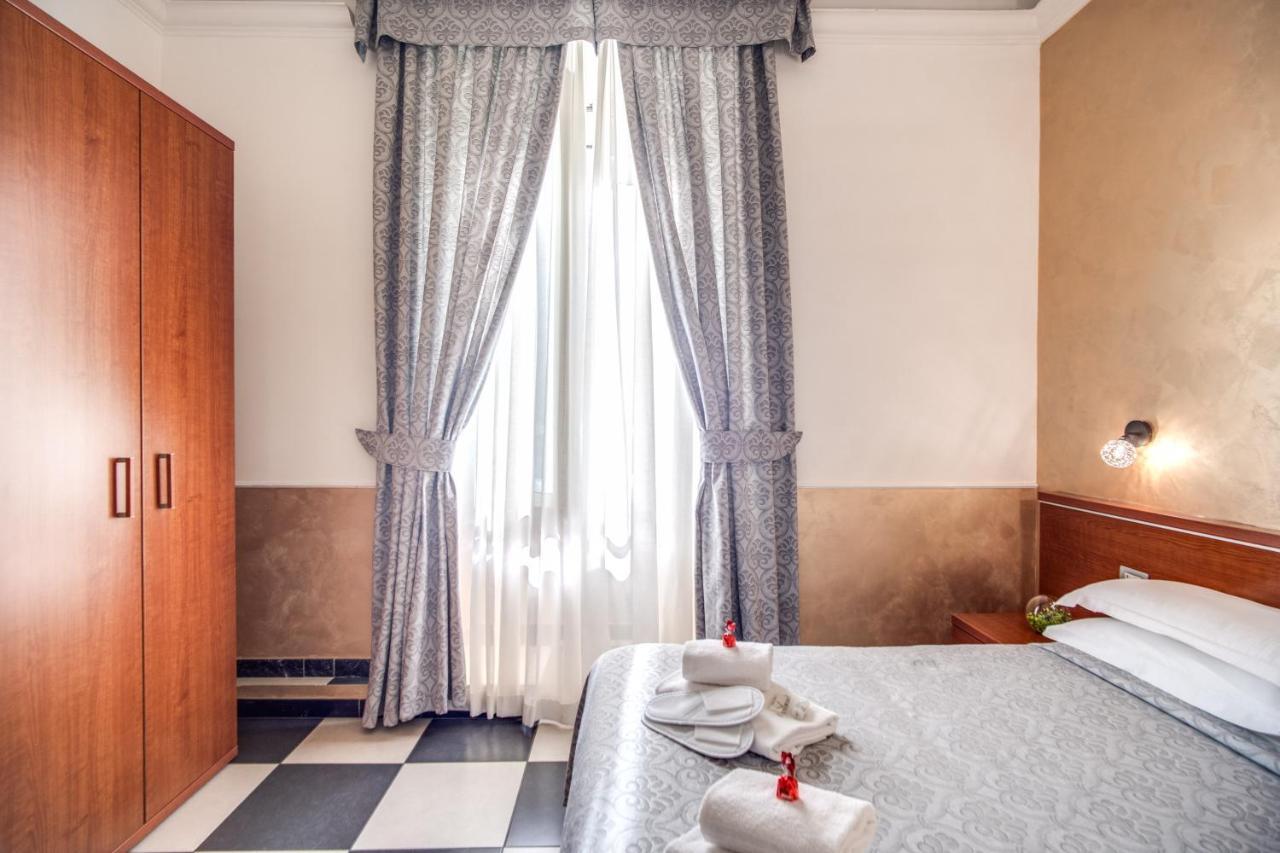 Hotel Centro Cavour Roma Bagian luar foto