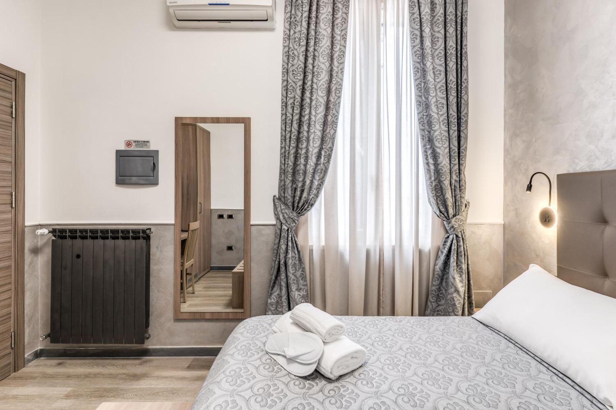 Hotel Centro Cavour Roma Bagian luar foto