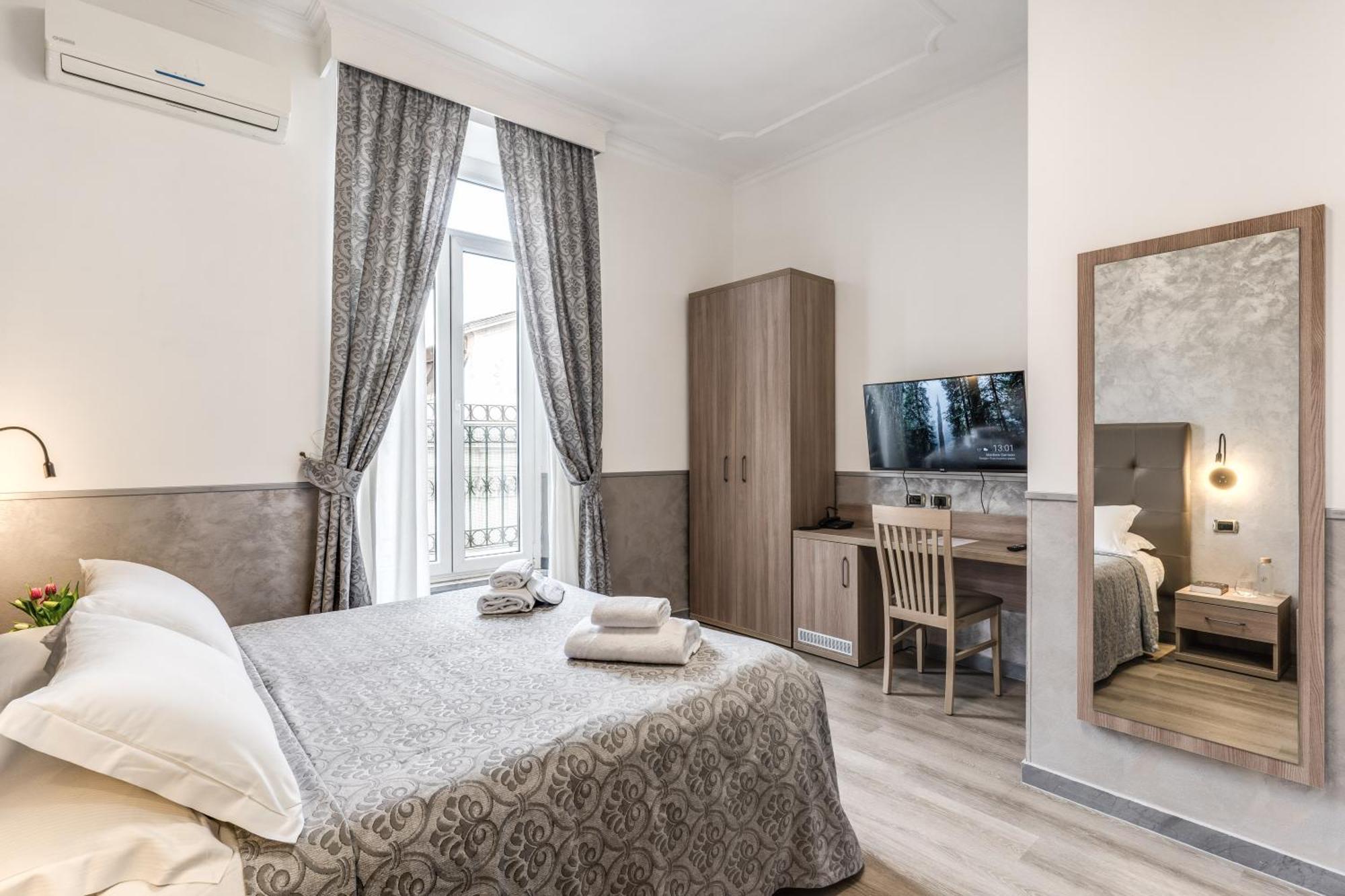 Hotel Centro Cavour Roma Bagian luar foto